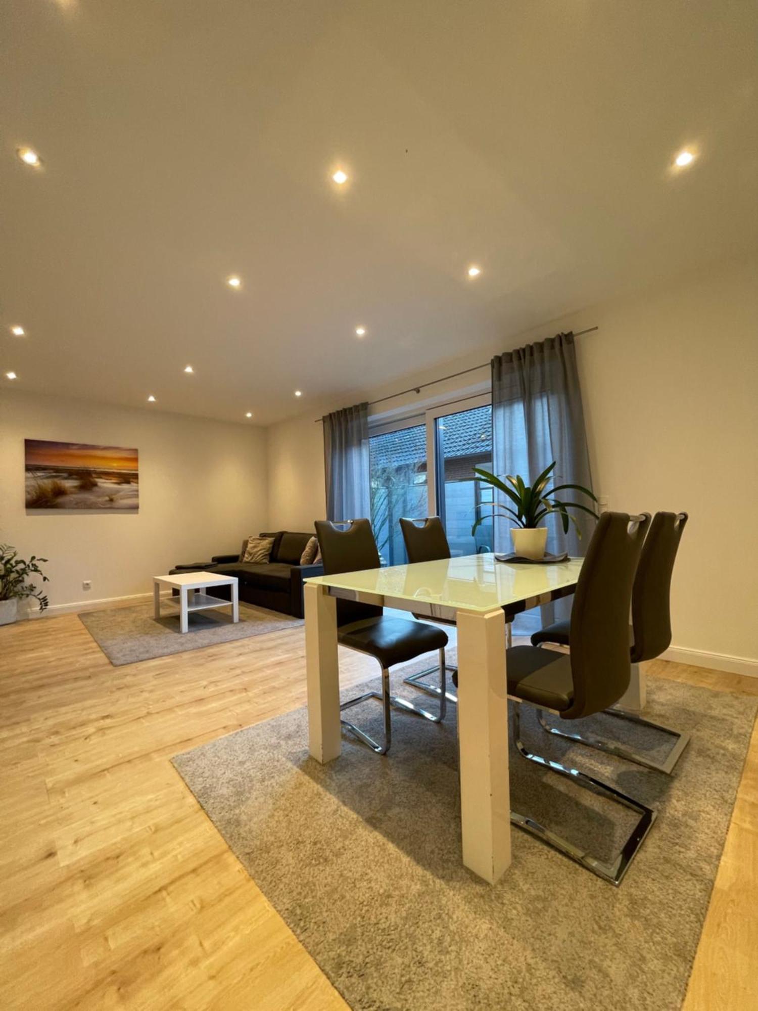 Ferienwohnung Oldenburg Bloherfelde Buitenkant foto